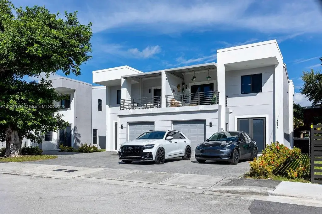 2061 Washington Ave #4, Opa Locka, FL 33054 - Image #1