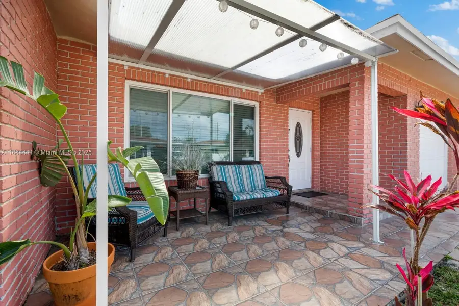 1270 NW 49th St, Deerfield Beach, FL 33064 - Image #3