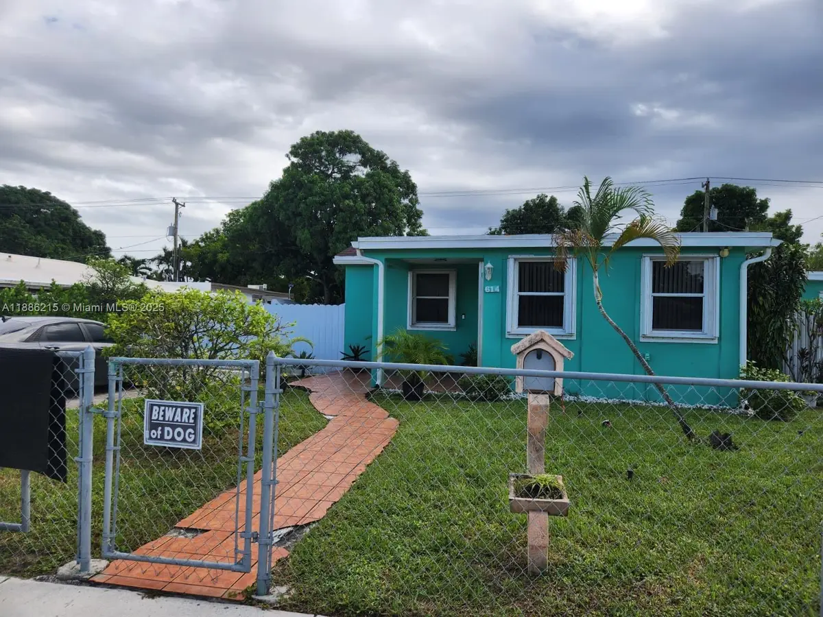 614 E 56th St, Hialeah, FL 33013 - Image #1