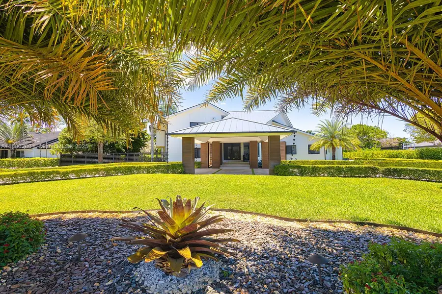 10506 SW 89 Place, Miami, FL 33176 - Image #2