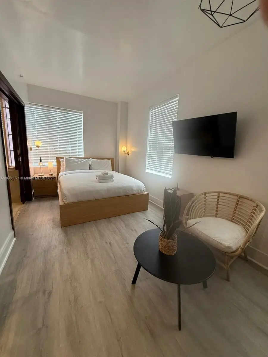 1036 Ocean Dr #B309, Miami Beach, FL 33139 - Image #1