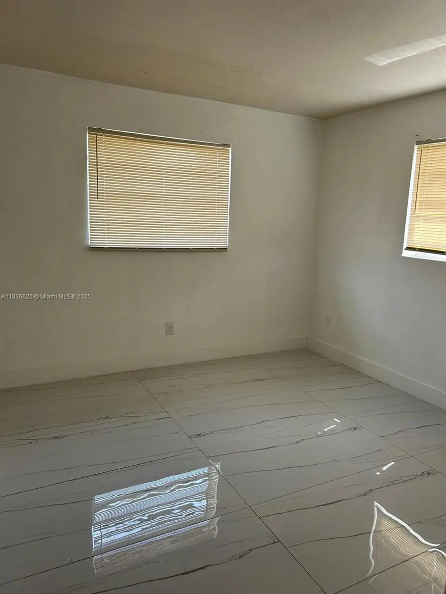 Address Withheld By Seller, Miami, FL 33035 - Image #3