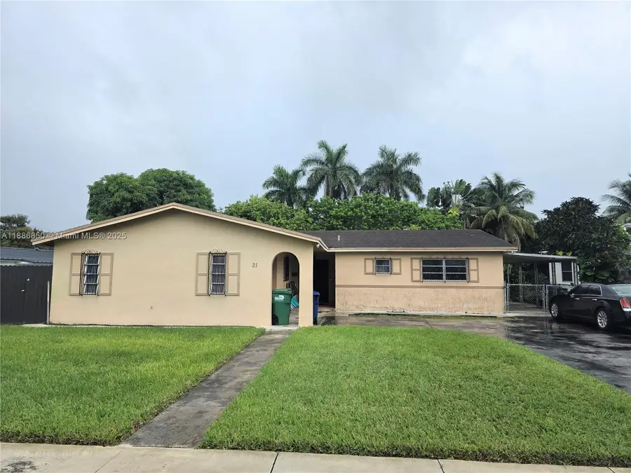 21 NE 161st, Miami, FL 33162 - Image #2