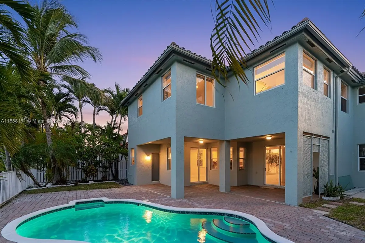 6425 SW 164th Ave, Miami, FL 33193 - Image #1