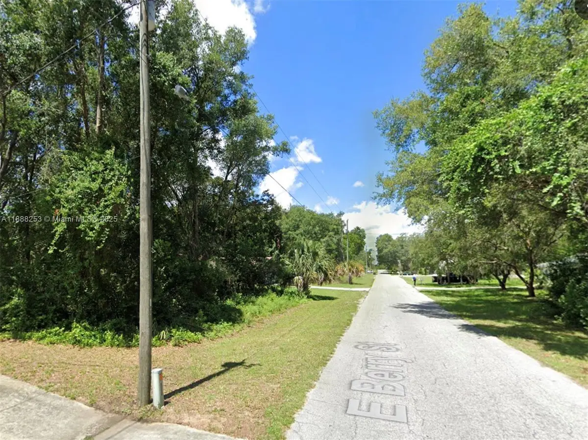 4102 E Berry St, Inverness, FL 34453 - Image #1