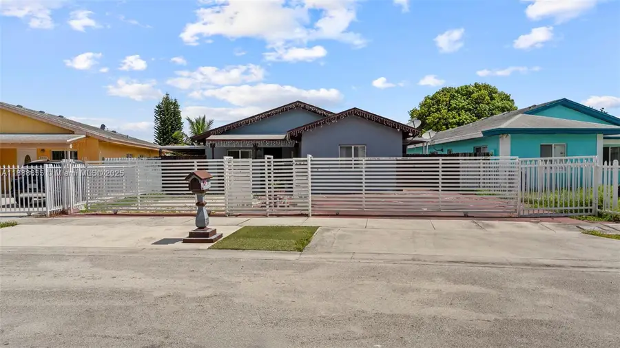 3109 NW 64 St, Miami, FL 33147 - Image #2