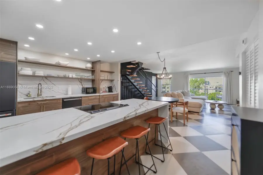 17800 Atlantic Blvd #PH14, Sunny Isles Beach, FL 33160 - Image #2