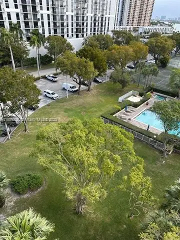 Address Withheld By Seller, Miami, FL 33181 - Image #3