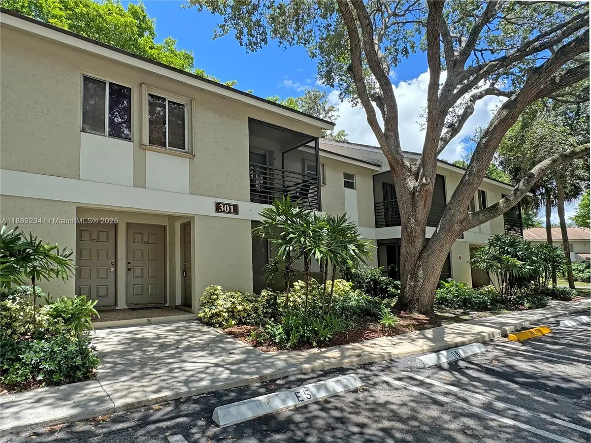 301 Gardens Dr #102, Pompano Beach, FL 33069 - Image #1