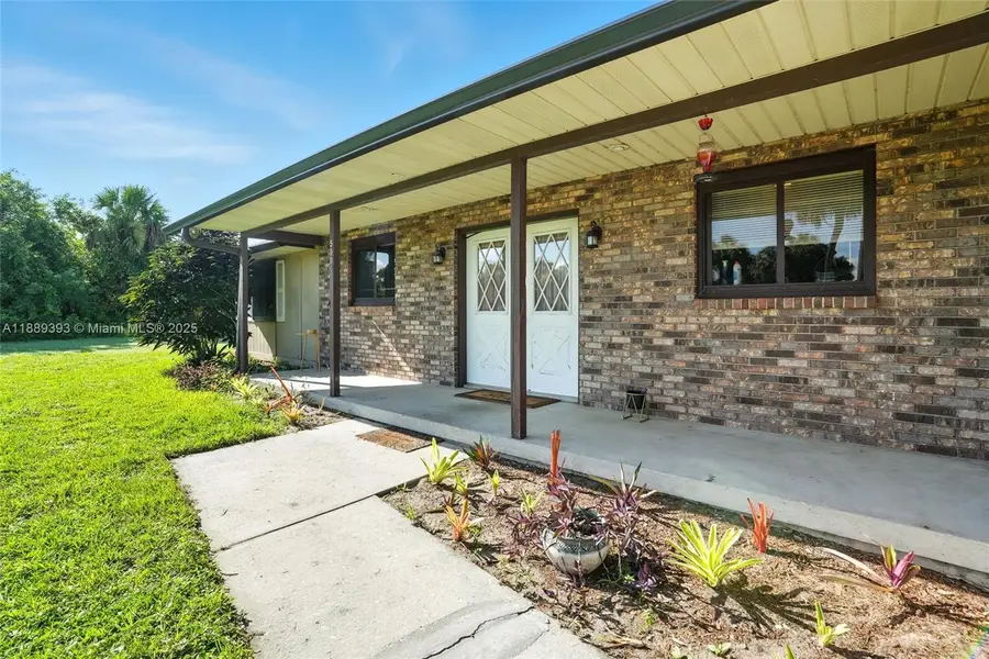 5006 Pike Ln, Port Labelle, FL 33935 - Image #3