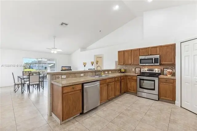 3066 Nw 3rd Place, Cape Coral, FL 33993 - #3