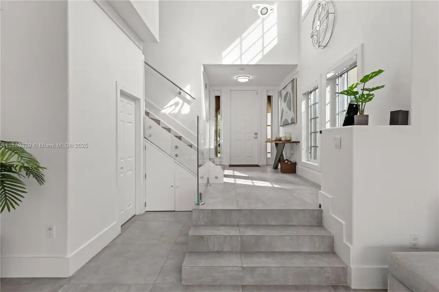 3172 NE 211th St, Aventura, FL 33180 - Image #3