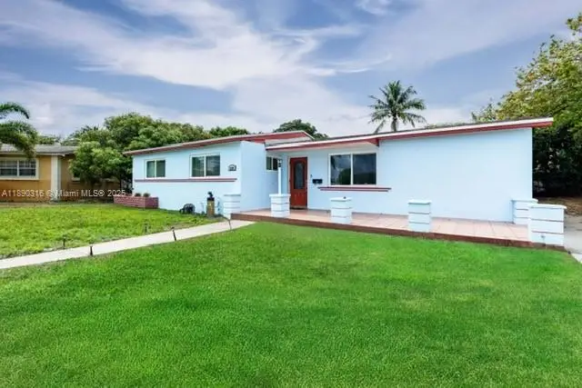 1220 NW 190th St, Miami Gardens, FL 33169 - Image #1