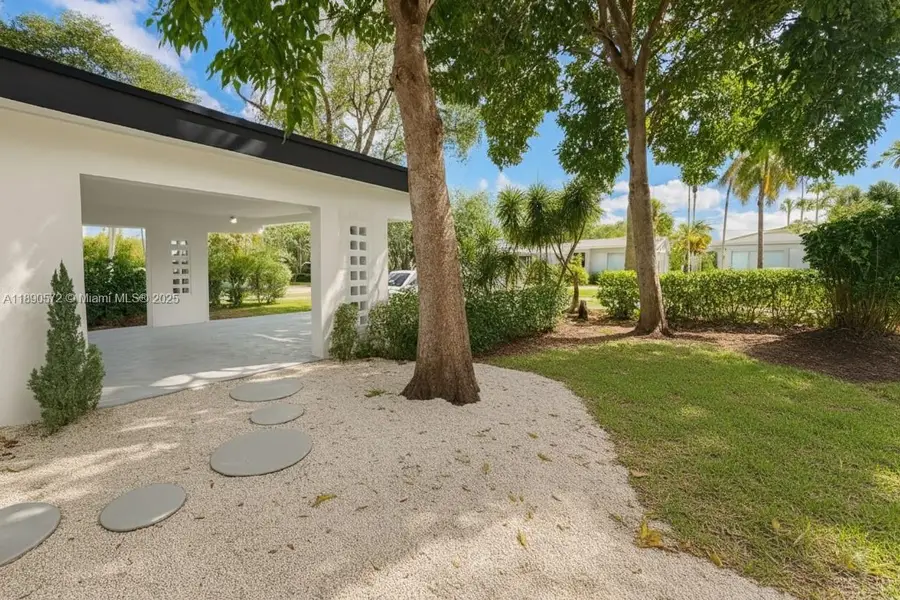 3801 NE 16th Ter, Oakland Park, FL 33334 - Image #3