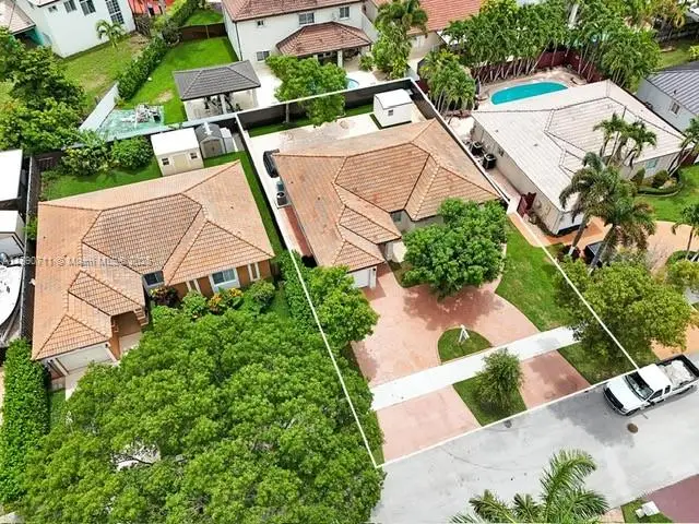 16817 NW 91st Ct, Miami Lakes, FL 33018 - Image #1
