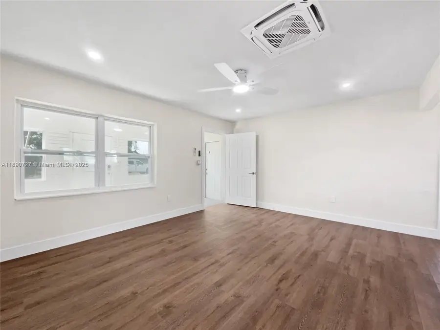 2421 NW 152nd St, Opa Locka, FL 33054 - Image #3