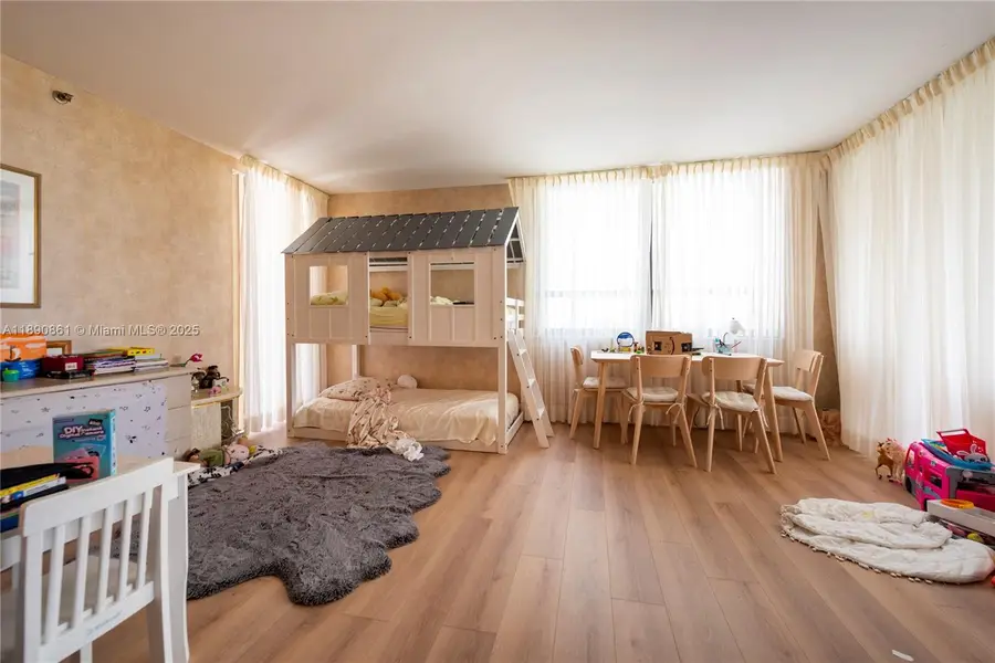 Address Withheld By Seller, Bal Harbour, FL 33154 - Image #3