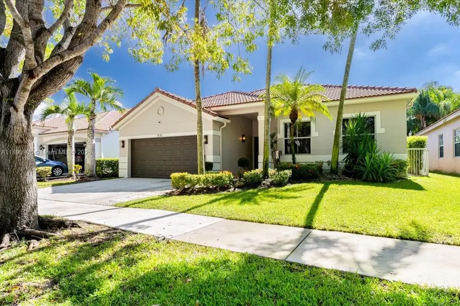 830 Lavender Cir, Weston, FL 33327 - Image #2