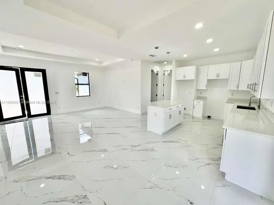 612 Ames St E, Lehigh Acres, FL 33974 - Image #2