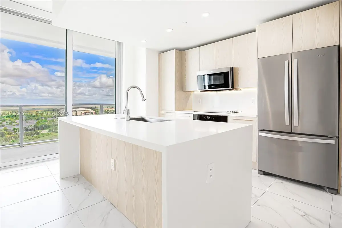 2000 Metropica Way #2501, Sunrise, FL 33323 - Image #1