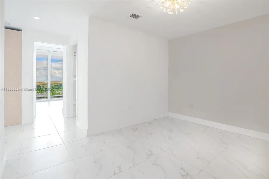 2000 Metropica Way #2501, Sunrise, FL 33323 - Image #3