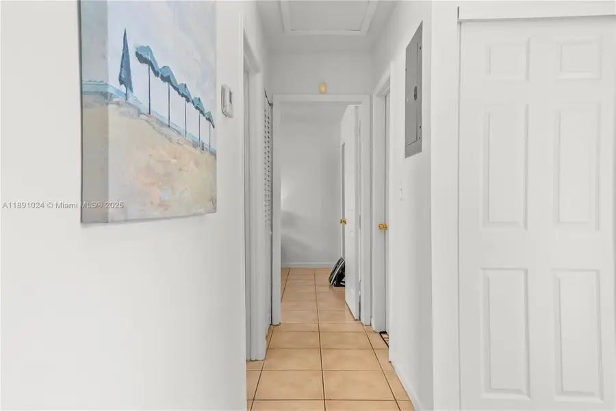 1936 Washington St, Hollywood, FL 33020 - Image #3