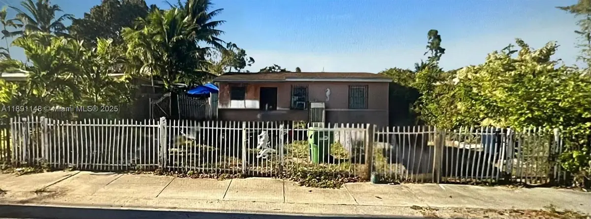 641 Burlington St, Opa Locka, FL 33054 - Image #1