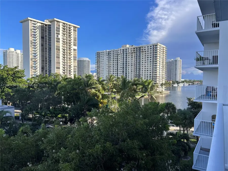 2851 NE 183rd St #509E, Aventura, FL 33160 - Image #3