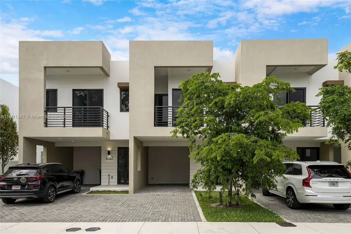 Address Withheld By Seller, Dania Beach, FL 33314 - Image #1