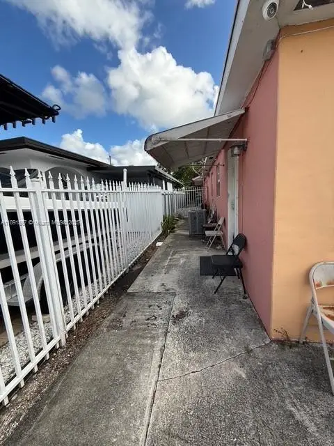 218 E 20th St, Hialeah, FL 33010 - Image #2