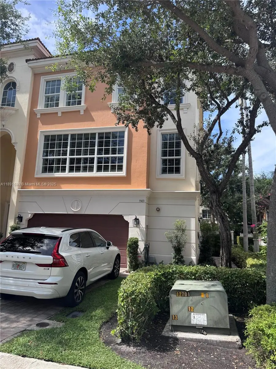 5565 NE Trieste Way, Boca Raton, FL 33487 - Image #2