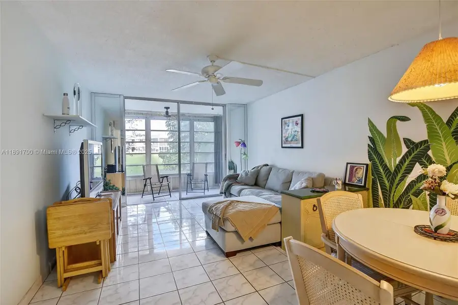 9041 Sunrise Lakes Blvd #107, Sunrise, FL 33322 - Image #2