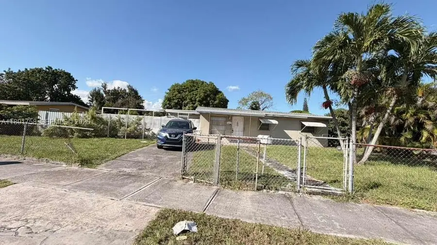3201 NW 83rd St, Miami, FL 33147 - Image #3