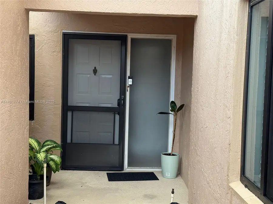 8204 Summerbreeze Ln, Boca Raton, FL 33496 - Image #3