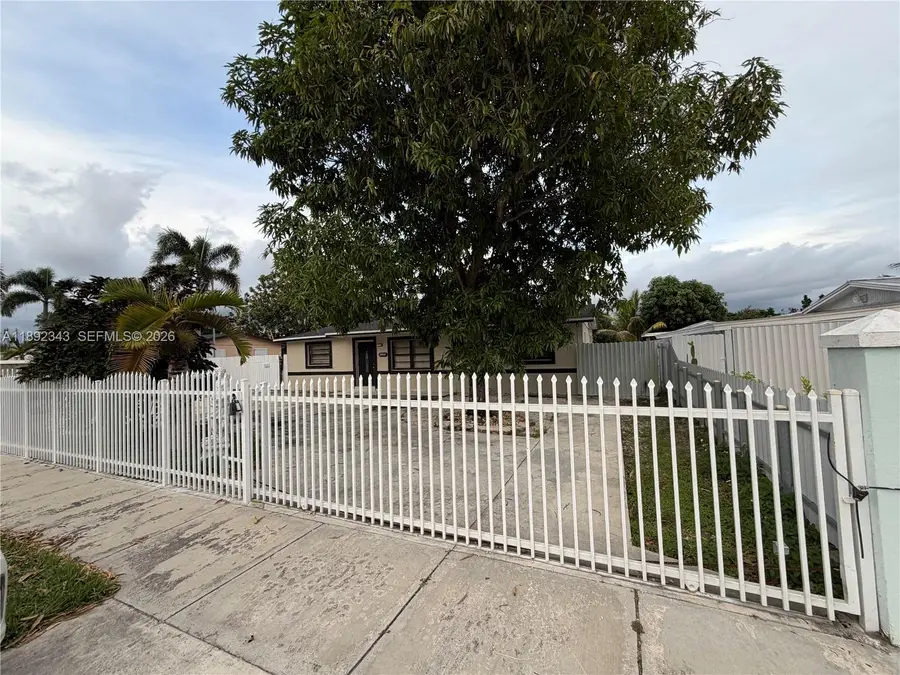 29939 SW 159th Dr, Homestead, FL 33033 - Image #2