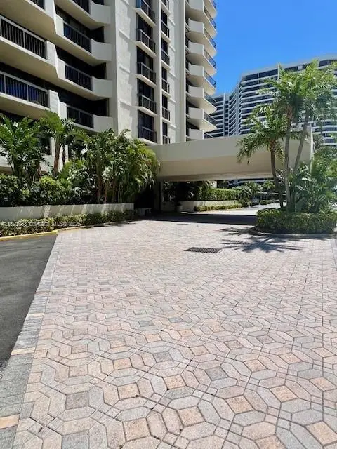 108 Lakeshore Dr #338, North Palm Beach, FL 33408 - Image #3