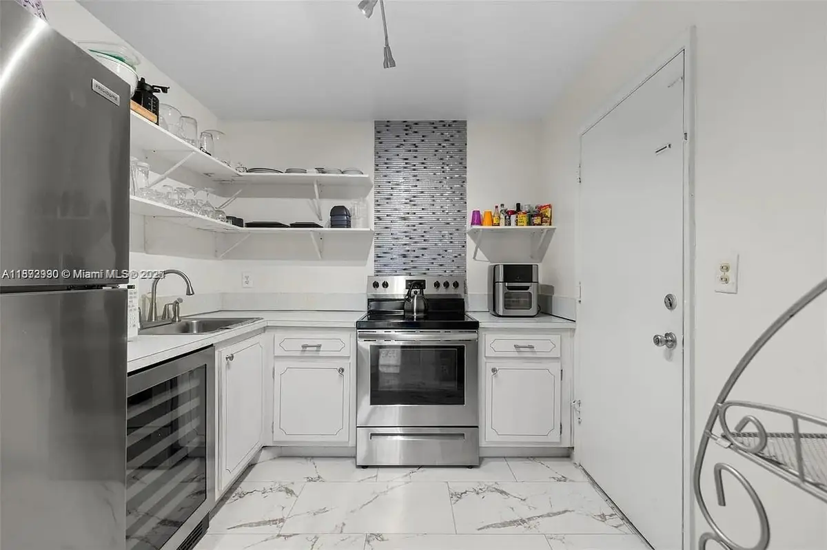 4043 NW 16th St #201, Lauderhill, FL 33313 - Image #1