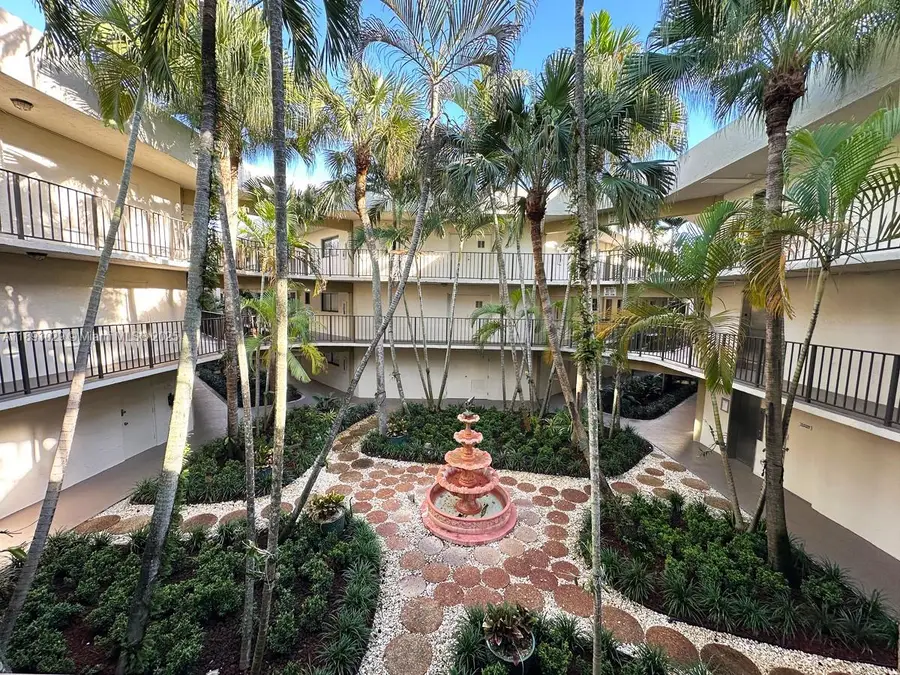 8035 SW 107th Ave #211, Miami, FL 33173 - Image #2