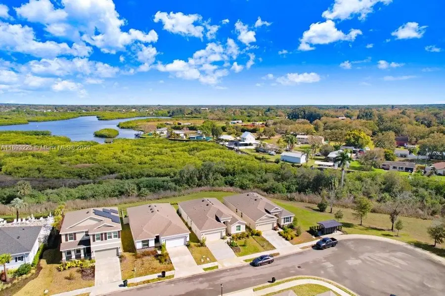 4013 Lively Coral Pl, Bradenton, FL 34208 - Image #3