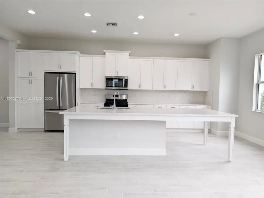 5488 Liberty Ln, Westlake, FL 33470 - Image #2