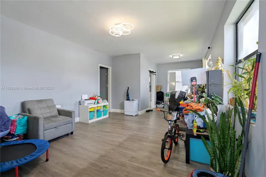 Address Withheld By Seller, Miami Beach, FL 33141 - Image #3