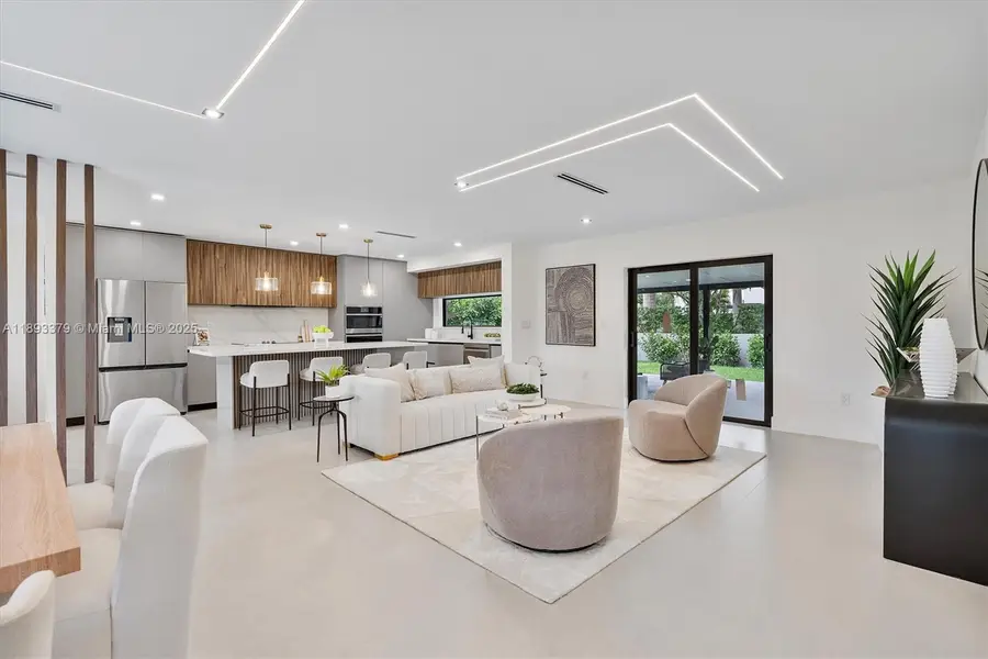 6701 SW 48th St, Miami, FL 33155 - Image #3