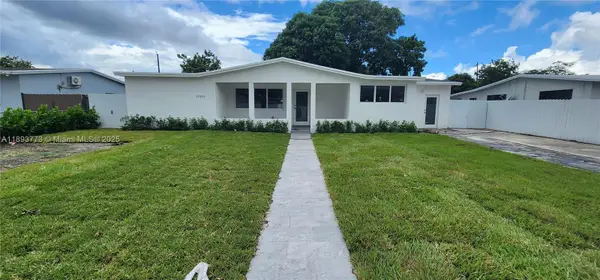 19320 NW 37th Ave, Miami Gardens, FL 33056