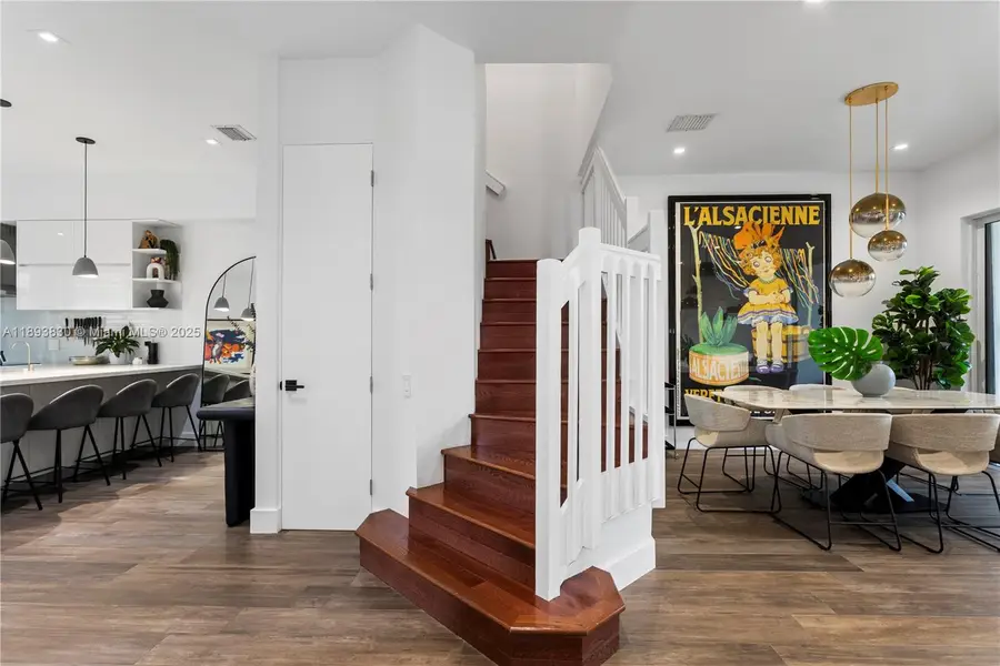 1396 Harbor Vw W, Hollywood, FL 33019 - Image #3