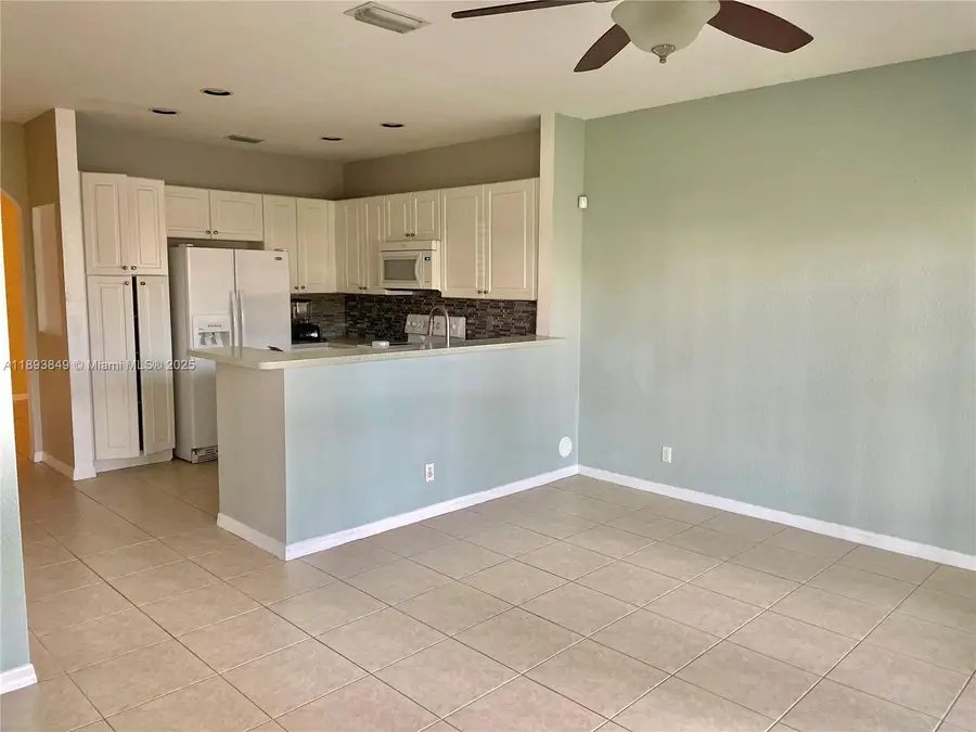 2904 NW 33rd Ter, Lauderdale Lakes, FL 33311 - Image #2