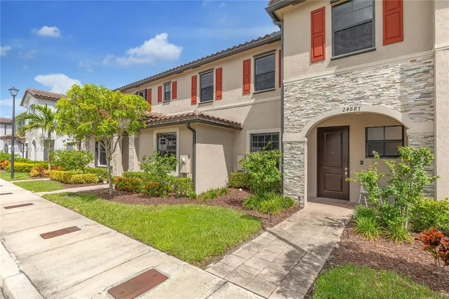 24887 SW 113th Pl, Homestead, FL 33032 - Image #2