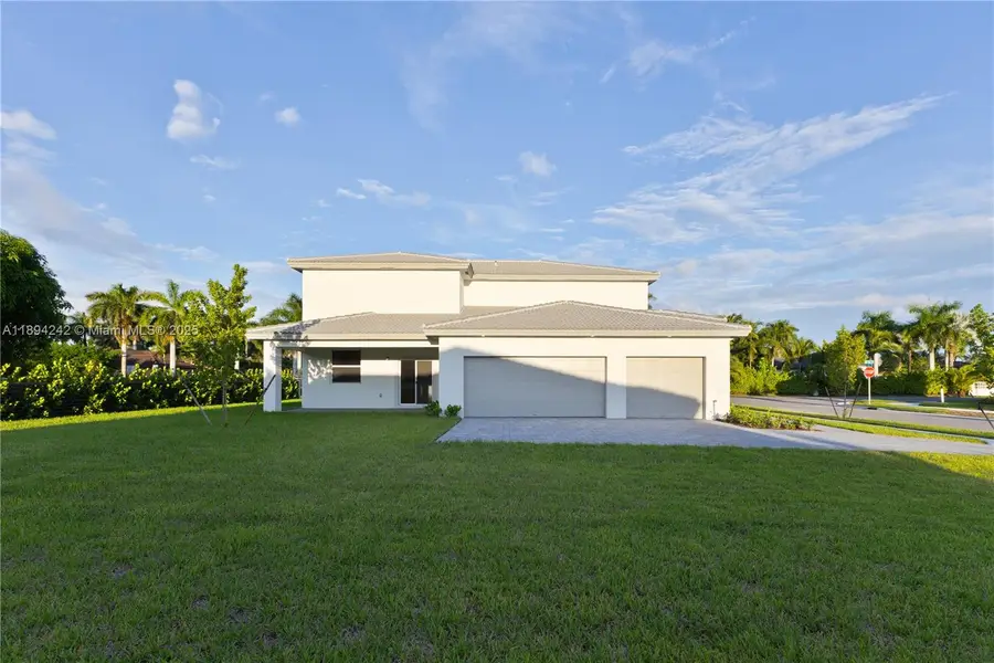 13203 SW 188th Ter, Miami, FL 33177 - Image #3