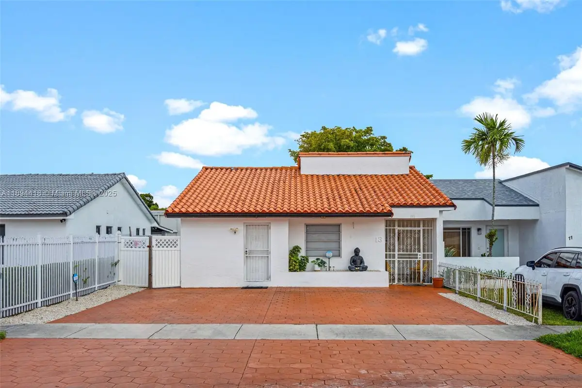 Address Withheld By Seller, Miami, FL 33172 - Image #1