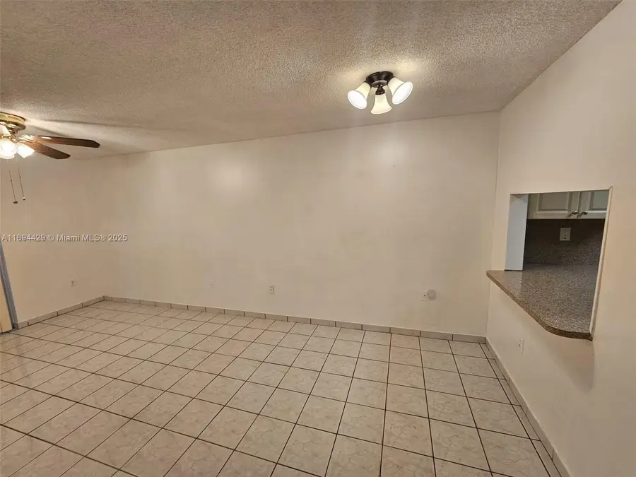 1555 W 44th Pl #221B, Hialeah, FL 33012 - Image #2