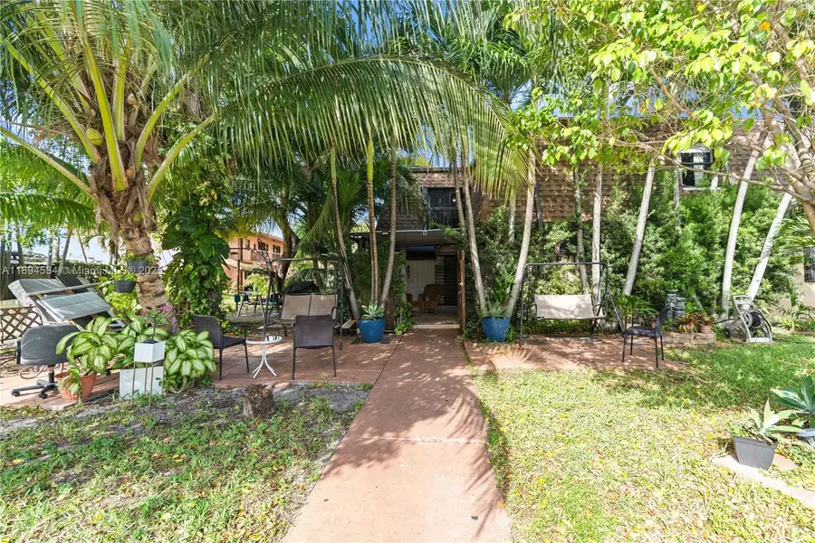 2450 W 67th Pl #13-12, Hialeah, FL 33016 - Image #2